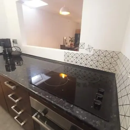 Piso Centro De アパート *